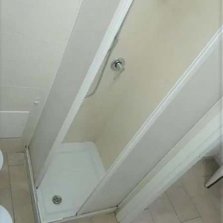 Chiaravalle Center Apartment *